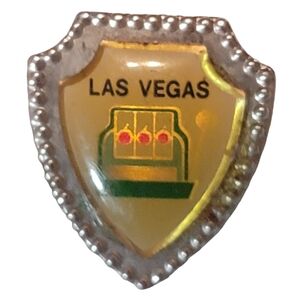Las Vegas Nevada Gold Tone Vintage Pinback Lapel Pin Souvenir Hat Pin Travel